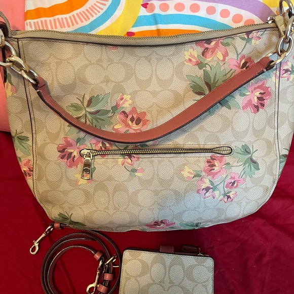 Coach floral hobo tote with wallet - Picture 2 of 5
